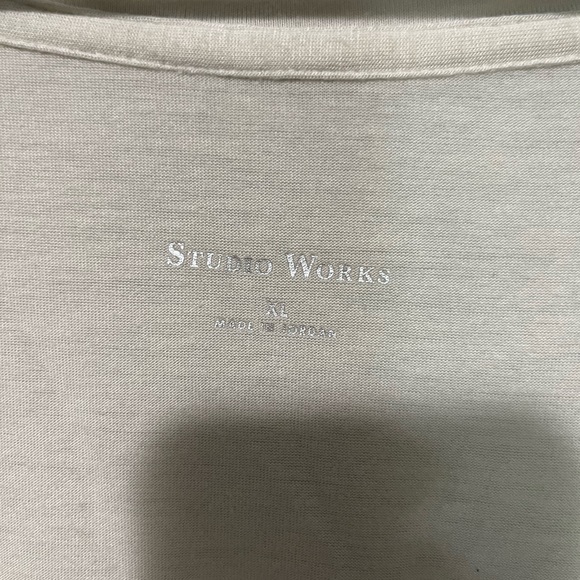 Tank top. - Picture 3 of 3